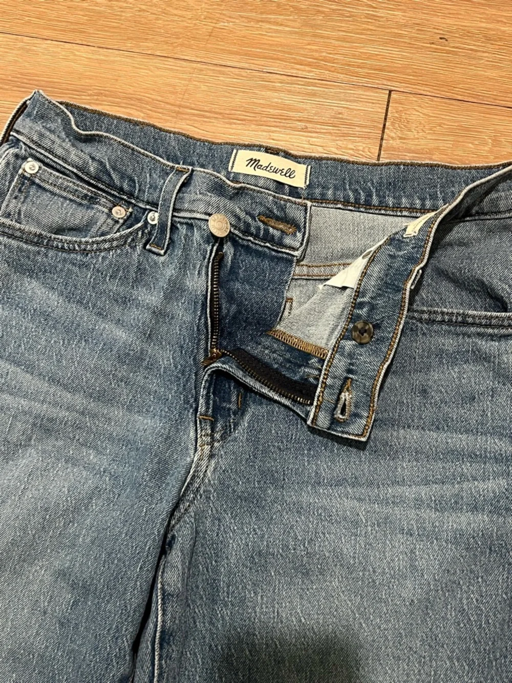 Madewell Women’s The Perfect Vintage Wide-Leg Crop Jeans - GREAT CONDITION - Picture 5 of 9